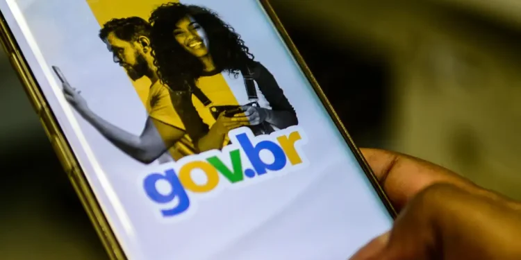 Ministério da Gestão orienta usuários com conta Ouro no Gov.br a ativarem a verificação em duas etapas. Recurso melhora segurança digital e já é usado por 27% dos usuários da plataforma.