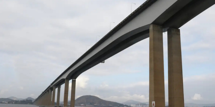 Corrida Desafio da Ponte reúne 5 mil atletas neste domingo (3) e fecha a Ponte Rio-Niterói. Prova marca retorno após 12 anos e reforça candidatura aos Jogos Pan-Americanos de 2031.