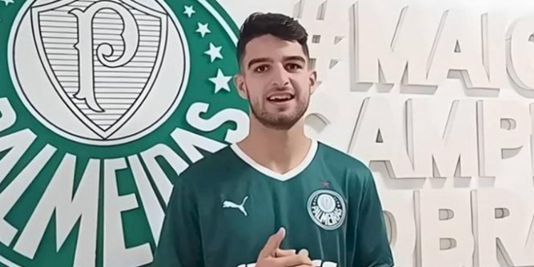 Palmeiras domina Universitario em Lima e vence por 4 a 0 na ida das oitavas da Libertadores. Roque e López comandam a goleada e time praticamente garante vaga nas quartas