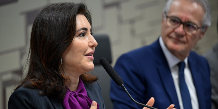 Simone Tebet afirma que corte de benefícios tributários segue dentro da meta constitucional, mas gastos de R$ 563,5 bilhões ainda pressionam contas públicas e prejudicam políticas públicas.