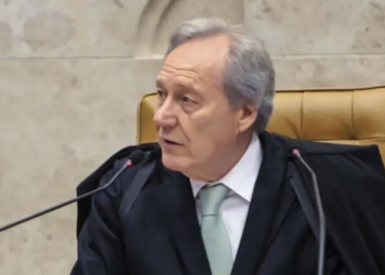 Segundo o jornalista Paulo Figueiredo, os Estados Unidos teriam cancelado os vistos do ministro Ricardo Lewandowski e do senador Rodrigo Pacheco, em recado político ao Congresso e ao STF.