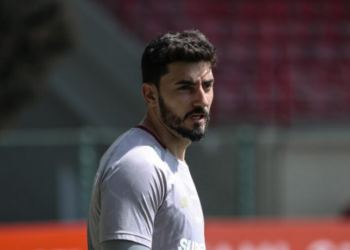 São Paulo encerra treinos e recebe o Atlético-MG neste domingo (24), às 20h30, no MorumBIS. Time de Hernán Crespo soma sete jogos de invencibilidade e busca voltar ao G6 do Brasileirão.