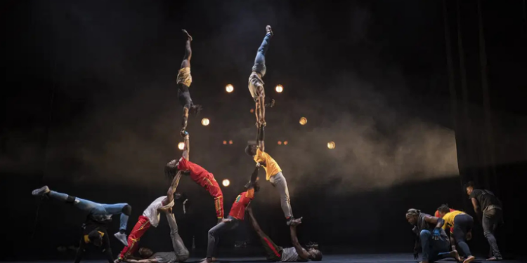 A Funarte abriu inscrições para o Prêmio Mestras e Mestres das Artes 2025. Serão premiadas 30 personalidades culturais com R$ 100 mil cada. Veja como participar e quem pode ser indicado.