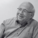 Luís Fernando Veríssimo, um dos maiores cronistas do Brasil, morreu neste sábado (29) em Porto Alegre aos 88 anos. Autor de mais de 70 livros, ele deixa um legado único para a literatura e o humor nacional.