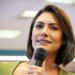 Ex-primeira-dama esclarece movimentações recentes em publicação nas redes sociais