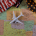 Visa Waiver permite entrada nos EUA sem visto para cidadãos de 42 países. Entenda como funciona o programa, quem pode participar e o que impede o benefício.