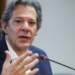 Reunião entre ministro da Fazenda Fernando Haddad e secretário de Tesouro dos EUA, Scott Bessent, prevista para 13 de agosto, foi cancelada. Haddad aponta interferência da extrema-direita estadunidense no cancelamento.