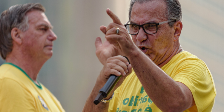 Pastor Silas Malafaia passa a ser investigado pela PF por obstrução e atos contra o Estado Democrático; caso envolve manifestação pró-Bolsonaro em 2025.