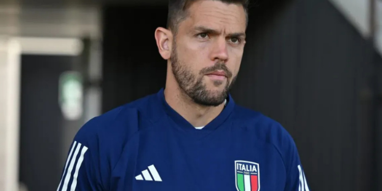 São Paulo encaminha contratação do zagueiro Rafael Tolói para suprir escassez na defesa e aposta no retorno do ex-atleta do clube, que estava há dez anos na Atalanta.