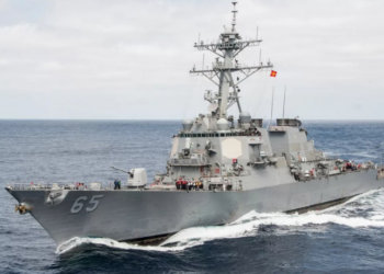 Venezuela denuncia aos EUA intimidação nuclear no Caribe com envio de submarino e navios de guerra. Caracas cobra respeito ao Tratado de Tlatelolco e à zona de paz da CELAC.