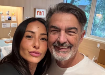 Omar Rahal, pai da apresentadora Sabrina Sato, passou por cirurgia para retirada do pâncreas. Ele já deixou a UTI e segue em recuperação positiva.