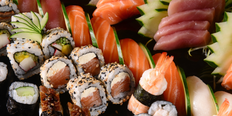 Estudo com mais de 12 mil japoneses mostra que a dieta tradicional e a versão moderna da alimentação japonesa podem ajudar na prevenção da depressão.