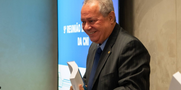 A Confederação Nacional da Indústria pediu para depor na audiência do USTR que acusa o Brasil de práticas comerciais desleais. A entidade quer demonstrar que os dois países mantêm uma relação comercial equilibrada.