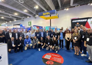 Com cerca de 292 mil empregos em 2025, o setor eletroeletrônico brasileiro aposta na qualificação profissional. FIEE 2025 será palco de inovação, networking e experiências práticas para a indústria.