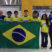Delegação brasileira composta por cinco estudantes participa da Olimpíada Internacional de Astronomia e Astrofísica na Índia. Jovens relatam orgulho, expectativa e amor pela ciência.