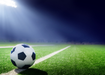 Santos derrota o Atlético-MG nos pênaltis após vitória por 2 a 1 no tempo normal e se classifica para a final do Brasileirão Feminino A2, onde enfrentará o Botafogo.