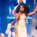 Noite dos Enredos emociona público com homenagens e apresentações memoráveis na Cidade do Samba