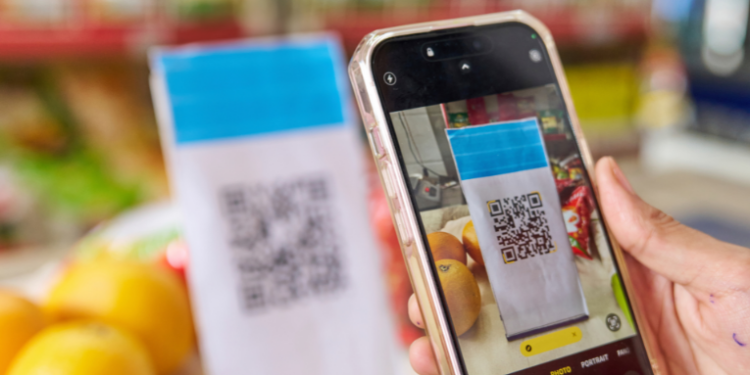 Brasileiros já conseguem pagar com Pix em lojas e restaurantes no Paraguai e na Argentina. Entenda como funciona o sistema e por que ele tem se popularizado.