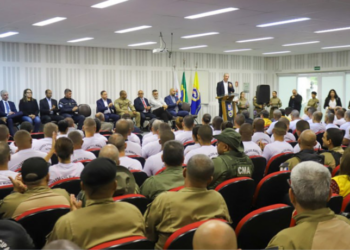 Niterói inicia curso de formação para nova turma da Guarda Municipal com 80 aprovados e amplia efetivo para 800 agentes, reforçando a segurança pública na cidade.