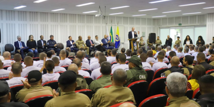 Niterói inicia curso de formação para nova turma da Guarda Municipal com 80 aprovados e amplia efetivo para 800 agentes, reforçando a segurança pública na cidade.