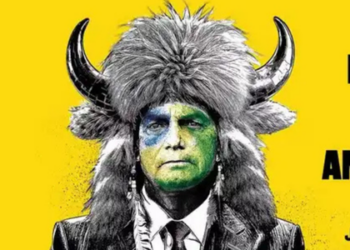 The Economist dedica capa ao julgamento de Jair Bolsonaro e aliados por tentativa de golpe nas eleições de 2022. Reportagem compara Brasil e EUA em termos de democracia e autoritarismo.
