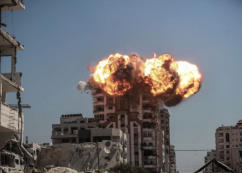 Israel lança nova ofensiva terrestre para ocupar a Cidade de Gaza. Ministério da Saúde local aponta quase 65 mil mortos desde outubro. Ação foi discutida com Marco Rubio, secretário de Estado dos EUA. Tags