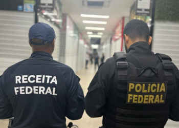 Polícia Federal e Receita Federal deflagram Operação Cassandra, desmantelando organização criminosa transnacional de tráfico sexual e lavagem de dinheiro. 5 prisões e 30 buscas em 6 estados brasileiros e na Irlanda.