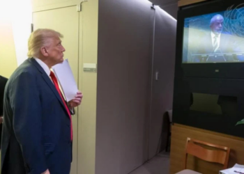 Donald Trump acompanha discurso de Lula na abertura da 80ª Assembleia Geral da ONU; presidente brasileiro aborda taxação internacional, multilateralismo e políticas sociais.