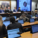 Carla Zambelli diz à CCJ que espera ser solta em breve na Itália. Condenada pelo STF, a deputada criticou processo e aguarda decisão sobre extradição ao Brasil.