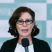 Alexandre de Moraes libera redes sociais de Carla Zambelli após fim do processo criminal. Deputada segue presa na Itália, aguardando extradição para o Brasil.