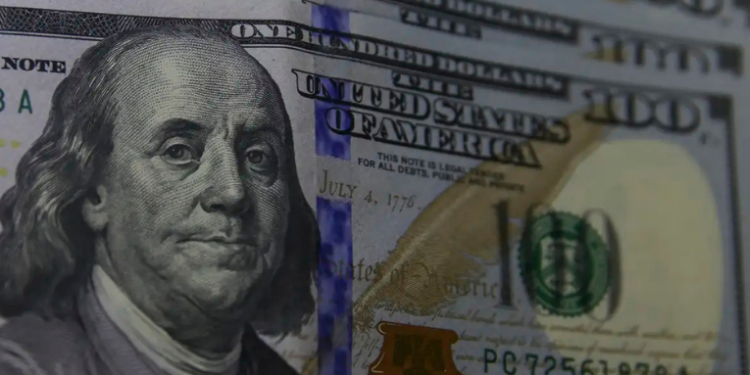 Mesmo após impor tarifas a exportações brasileiras, os EUA lideram os investimentos diretos no Brasil em 2024, com US$ 244,7 bilhões. Serviços financeiros e indústria de transformação concentram aportes.