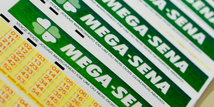 Aposta feita em Teresópolis (RJ) ganha sozinha R$ 53,9 milhões no concurso 2.913 da Mega-Sena. Veja os números sorteados e quanto rende a quina e a quadra.