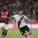 Flamengo e Vasco se enfrentam neste domingo (21), às 17h30, no Maracanã, pela 24ª rodada do Brasileirão. Acompanhe a transmissão ao vivo pela Rádio Nacional com narração, comentários e informações exclusivas.