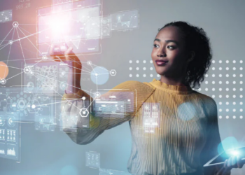 Descubra como a inteligência artificial e outras tecnologias estão moldando o futuro do trabalho. Pesquisa da CNI revela as habilidades essenciais para profissionais da indústria, que exigirão criatividade e pensamento analítico.