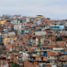 O programa Favela Seguros Cria abre inscrições para cursos gratuitos de audiovisual e influência digital para jovens das favelas, com aulas online, palestras motivacionais e foco em autonomia financeira.