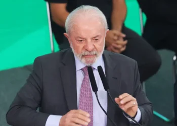 Lula sugere reunião com Trump durante cúpula da Asean