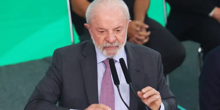 Lula sugere reunião com Trump durante cúpula da Asean