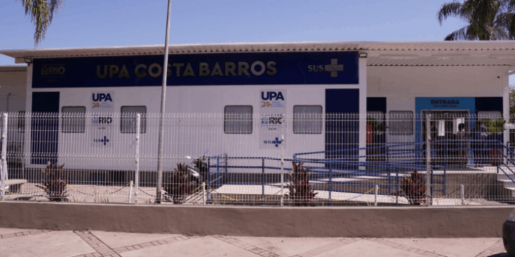 A UPA Costa Barros e o CMS Portus e Quitanda, em Costa Barros, retomaram os atendimentos após fechamentos provocados por episódios de violência. Prefeitura realizou melhorias e reforço de segurança.