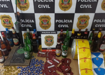 Associação Brasileira de Combate à Falsificação (ABCF) denuncia ligação do crime organizado com bebidas adulteradas com metanol em SP. Substância teria origem em fábricas ilegais de combustível.