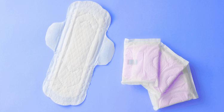 A partir desta terça-feira (28), todas as UBS do Brasil podem emitir autorizações para retirada gratuita de absorventes menstruais pelo SUS, ampliando o acesso ao Programa Dignidade Menstrual.