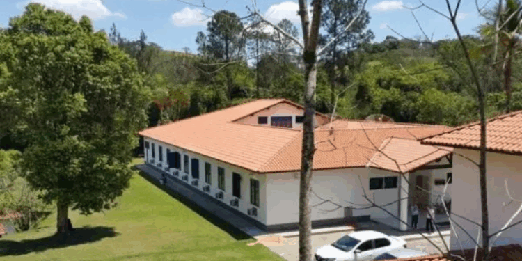 Clínica psiquiátrica em Piraí pode ser fechada após ação do MPRJ por violações e risco a pacientes