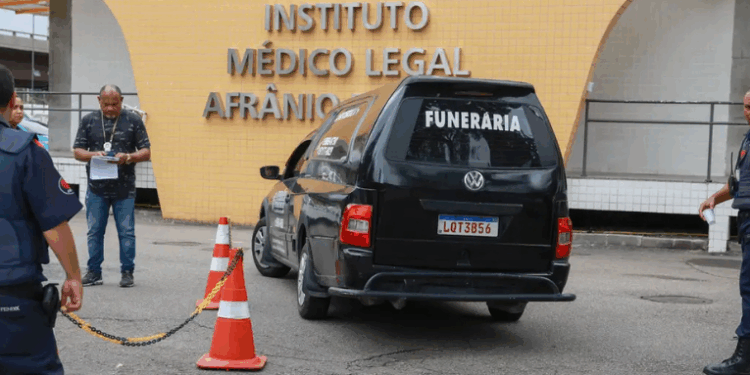 Operação Contenção: 99 mortos já foram identificados; MP acompanha perícia independente