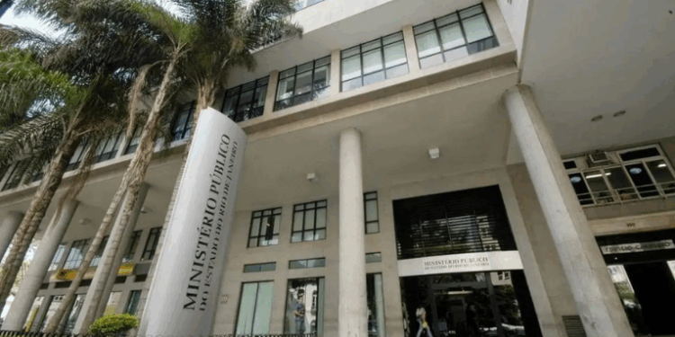 O Supremo Tribunal Federal (STF) confirmou a validade da reestruturação do Gaeco do MP-RJ e reafirmou o poder de investigação do Ministério Público, destacando que o órgão deve seguir parâmetros legais e constitucionais nas apurações.