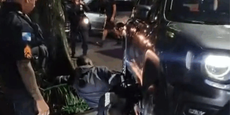 Motorista atropela ladrões após tentativa de roubo no Jardim Botânico, no Rio