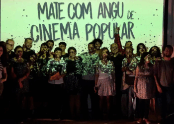 A 5ª edição do Festival Mate com Angu de Cinema começa em Duque de Caxias, promovendo cinema local com exibições gratuitas, oficinas e debates até 1º de novembro.