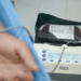 O Ministério da Saúde anunciou que o SUS deve ampliar o uso do Emicizumabe para crianças com hemofilia até seis anos, oferecendo tratamento mais simples e eficaz para prevenir sangramentos.
