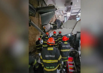 Teto do restaurante Jamile desaba na região central de São Paulo após possível explosão de gás. Uma mulher morreu e outras sete pessoas ficaram feridas. Henrique Fogaça nega ser proprietário.