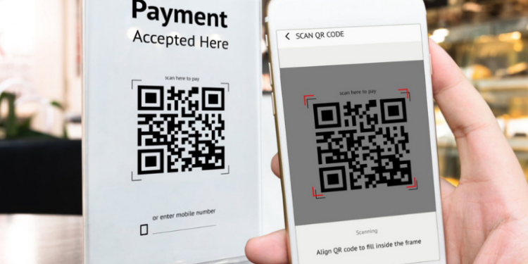 EVA, a IA gratuita da EXA, atua no WhatsApp e protege usuários contra golpes e fraudes, checando Pix, QR Codes e links suspeitos em tempo real.