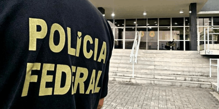 Apreensões de drogas sintéticas em 2025 já superam todo o volume do ano passado. Aumento preocupa autoridades e reforça alerta sobre o crescimento do tráfico químico no Brasil.