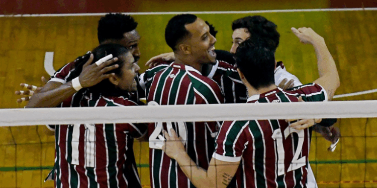 Fluminense bate o Flamengo e vai à final do Estadual Masculino de Vôlei